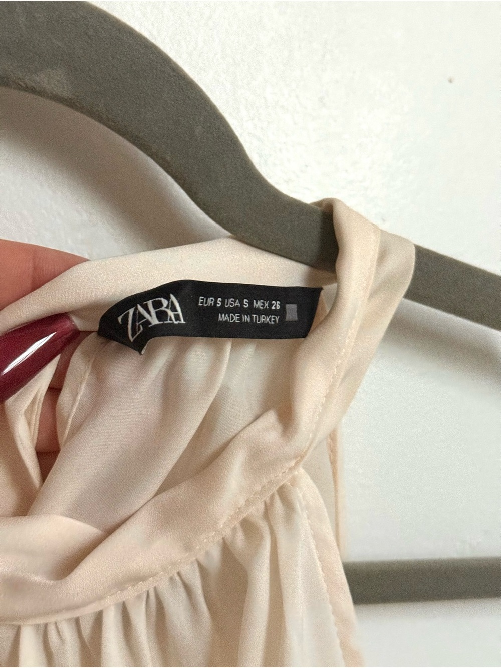 ZARA Halter Tie-Back Ruched Top | Size S | Excellent Condition - Picture 3 of 6